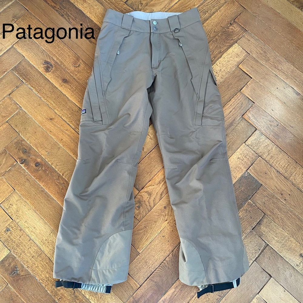 Patagonia Men’s Ski Pants - size 30